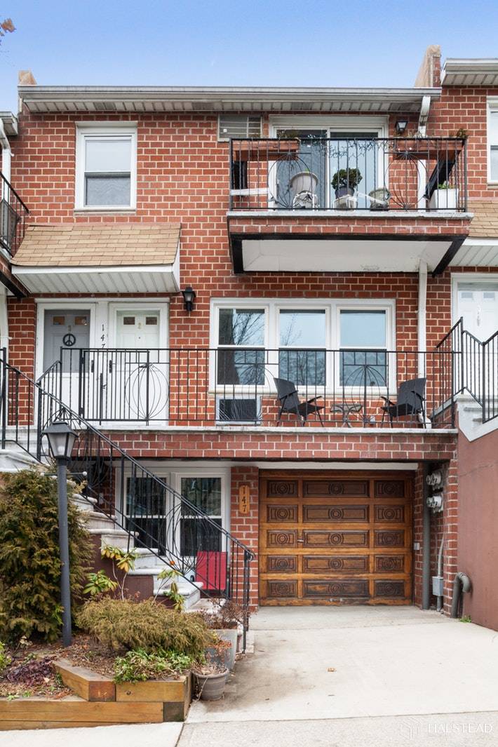 Enter this spacious, sunlit apartment and be wowed by features such as hardwood floors throughout, closets galore, washer dryer, a separate dining area and living area.