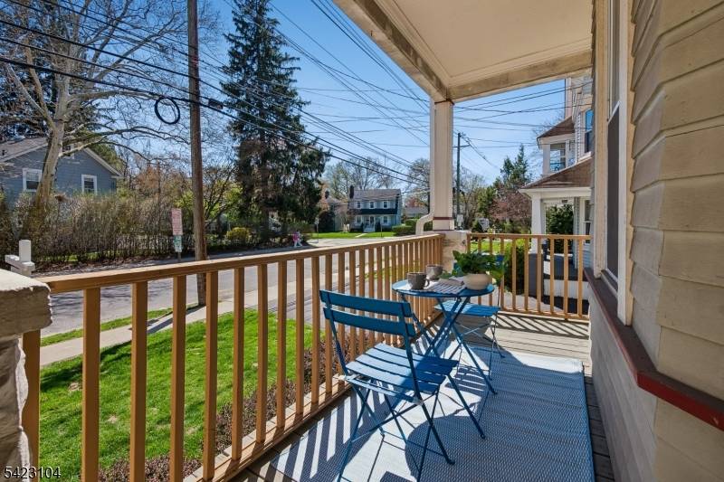 Excellent opportunity to own a well maintained mixed use investment property in a thriving Maplewood location.