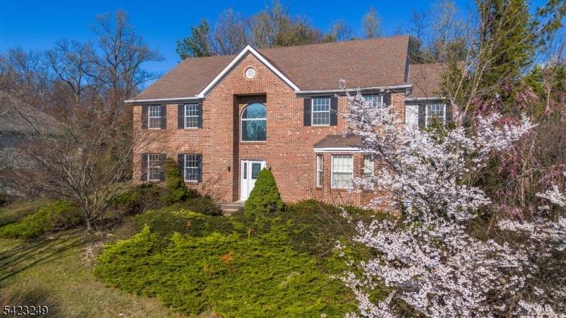 Welcome to Applewoods Estates, where timeless architecture meets modern luxury.