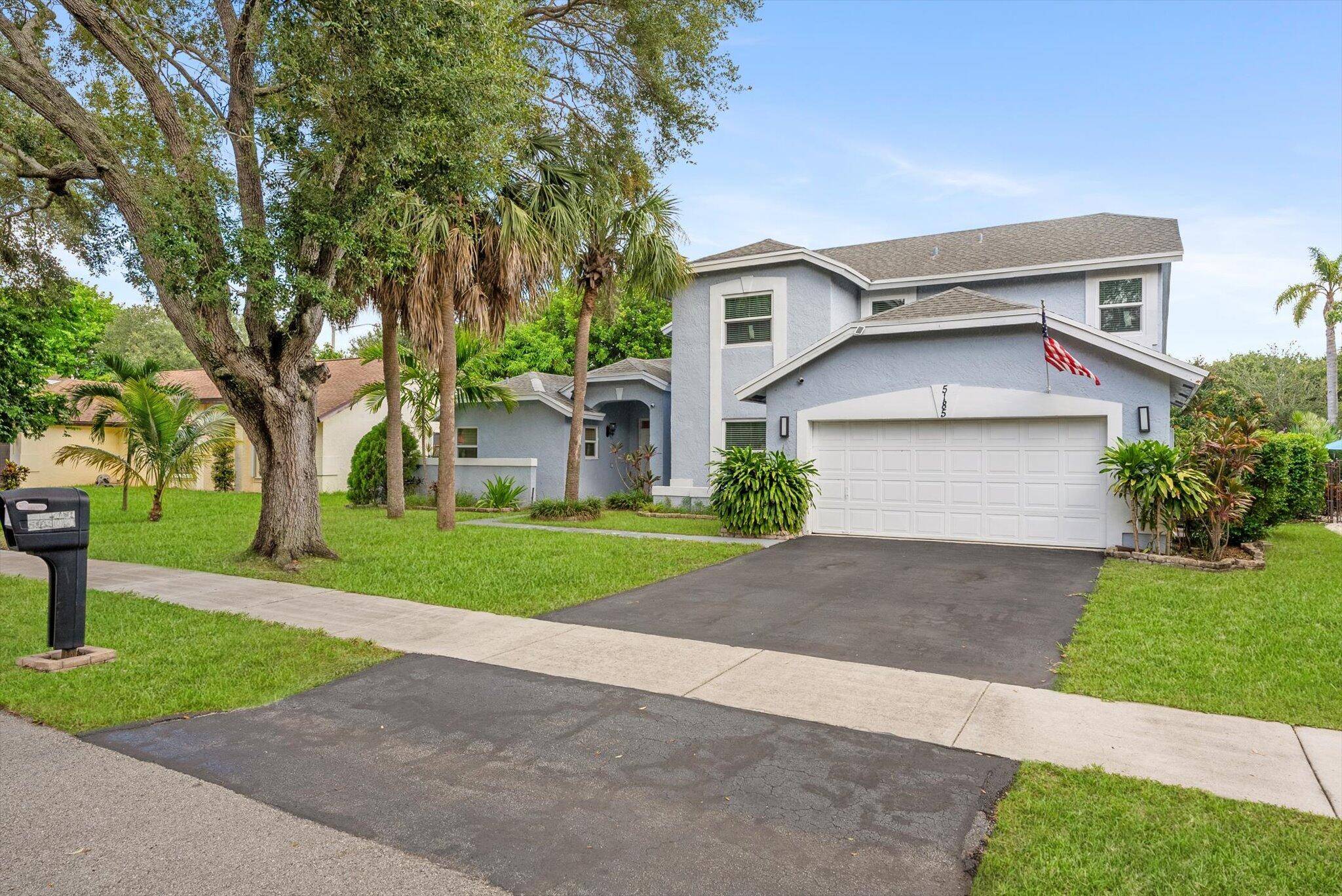 Welcome to this beautifully renovated two story residence featuring 4 bedrooms and 3 full bathrooms, along with a spacious 2 car garage, located in the highly desirable Winston Park community ...