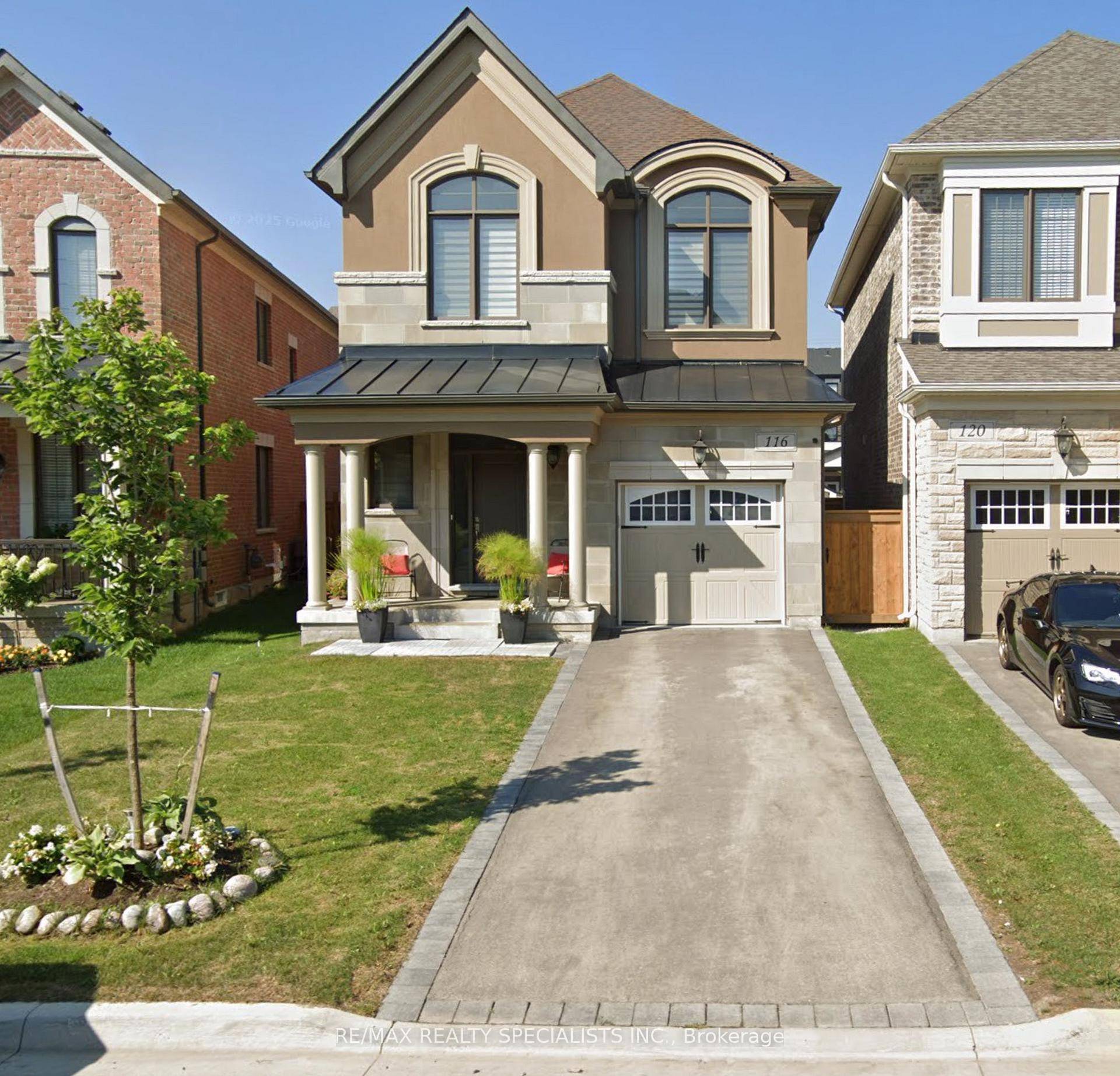 Modern Detached House In The Prestige Community Of Kleinburg.