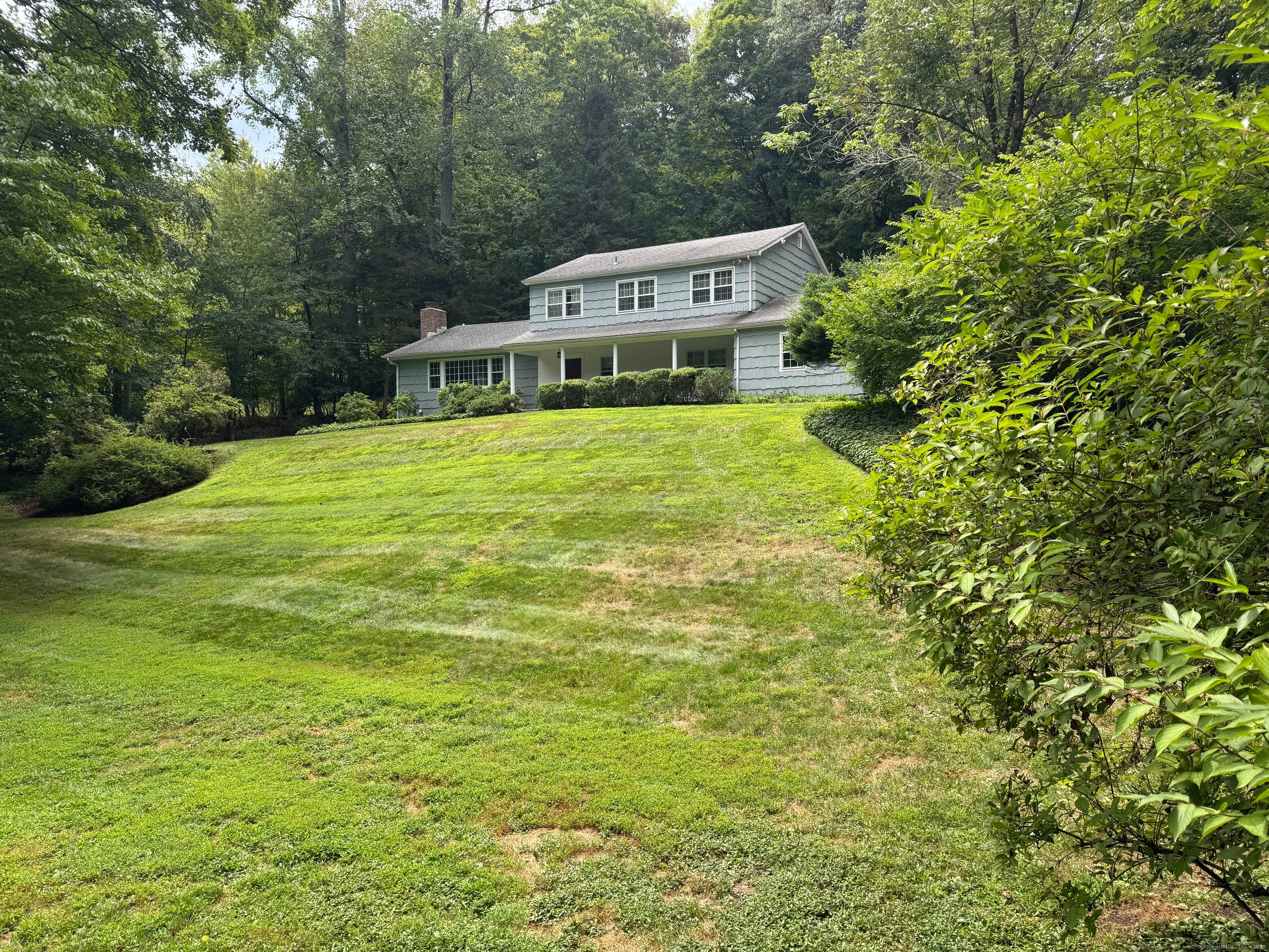Beautiful colonial in a SOUTH WILTON CUL DE SAC location.