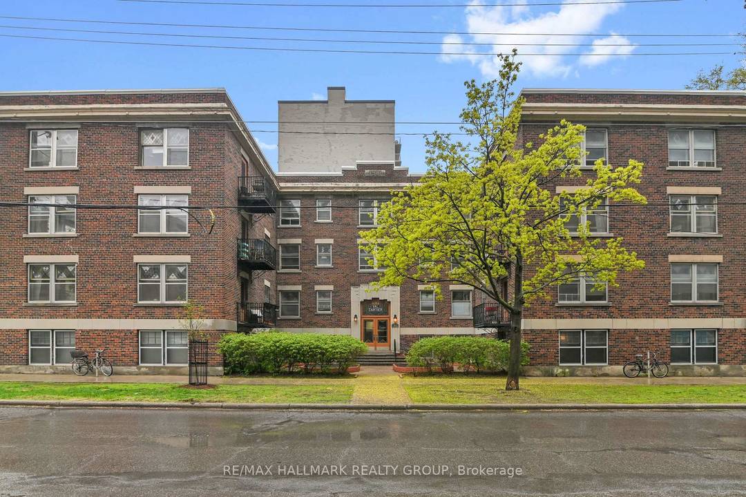The air of quiet dignity and seclusion suggested by the tasteful yet imposing entrance to Val Cartier apartments is well borne out by the pleasing interior of this apartment building ...