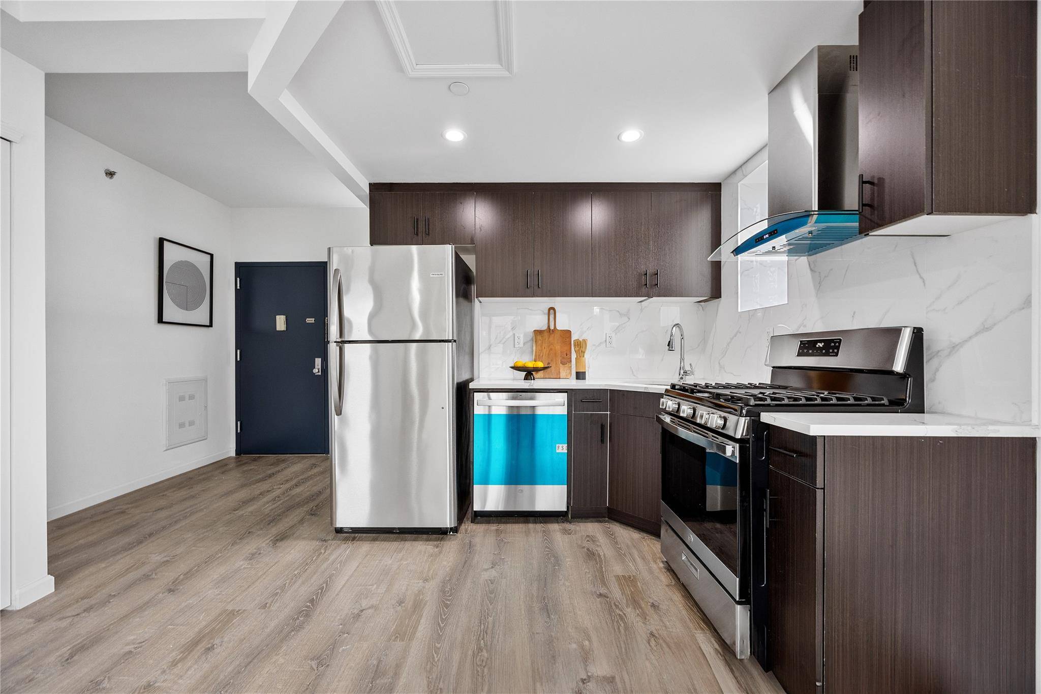 Brand New Modern Residences in the Heart of Rego Park Experience the perfect blend of style, functionality, and unbeatable location in this newly built apartment complex ideal for both personal ...