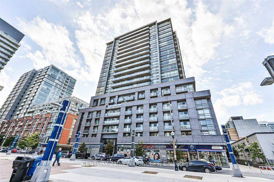 Condo In The Heart Of Queen West !