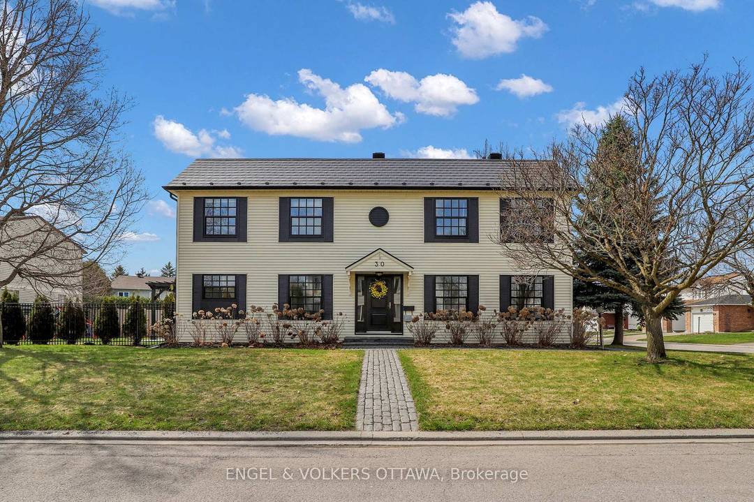 Welcome to this fully renovated 4 bedroom, 3 bathroom home with a double car garage, ideally located in the highly desirable Heritage Park community of Barrhaven.