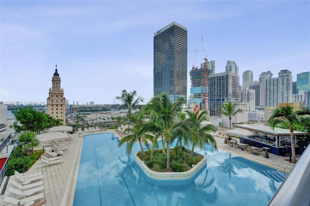 Live, invest, and play in the heart of Downtown Miami at The Gale Natiivo Miami, a luxury corner 2 Bedroom 2 Bathroom condo hotel directly across from the Miami Heat ...