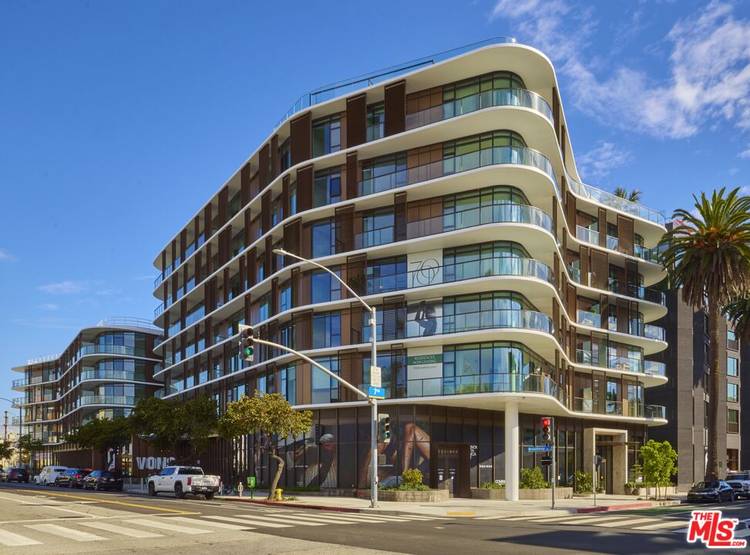 700 Broadway 1BR Santa Monica La
