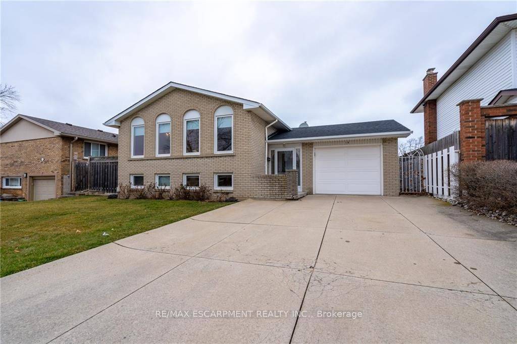 Lots of space for the family in this move in ready, 3 1 Bed, 2 full Bath raised bungalow steps to Eastdale school, in a family friendly neighbourhood in sought ...