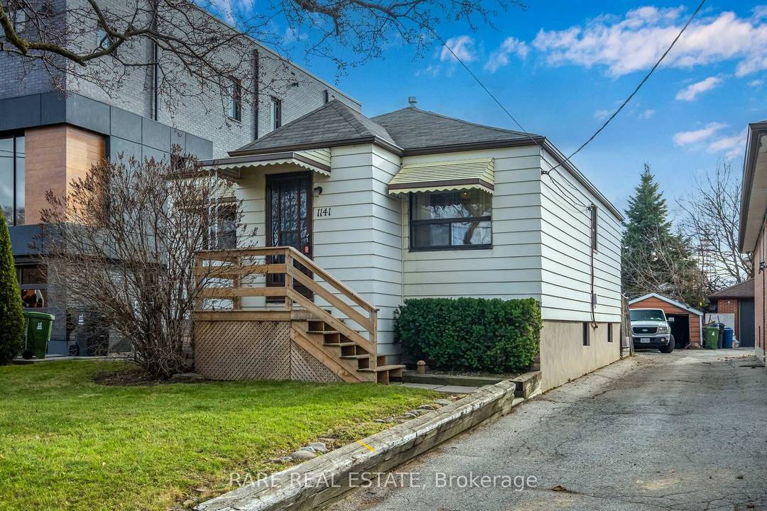 A contractor or developer's dream property.