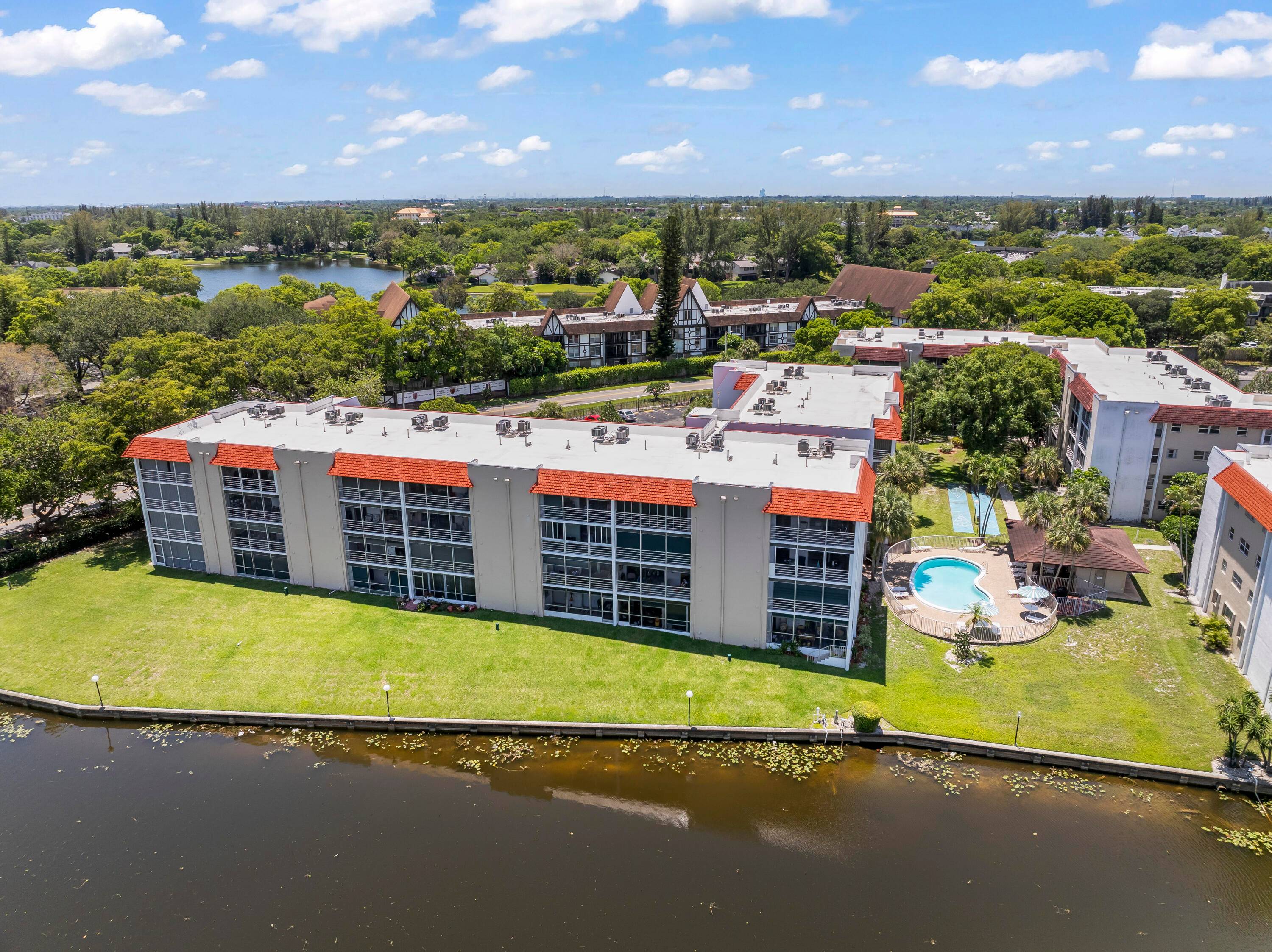 Beautiful Bright 2 Bedroom, 2 Bath Condo with Serene Canal ViewThis exceptionally spacious and luminous 2 bedroom, 2 bath condo offers peaceful canal views and a welcoming layout perfect for ...