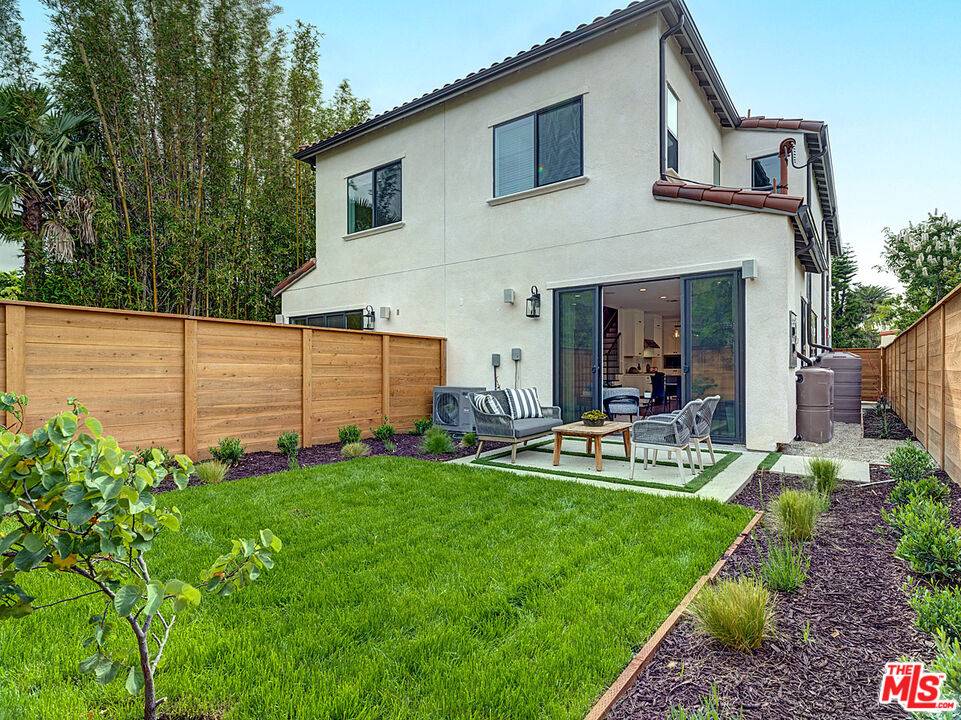 1278   Meadowbrook Ave 4BR La