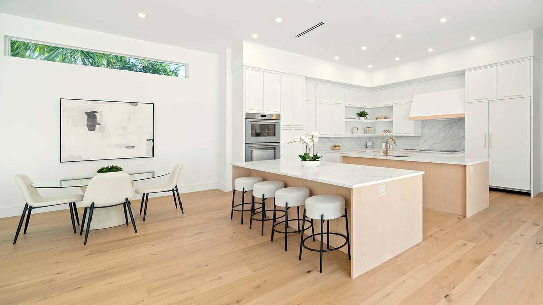 An exceptional offering moments from Atlantic Avenue and the ocean.