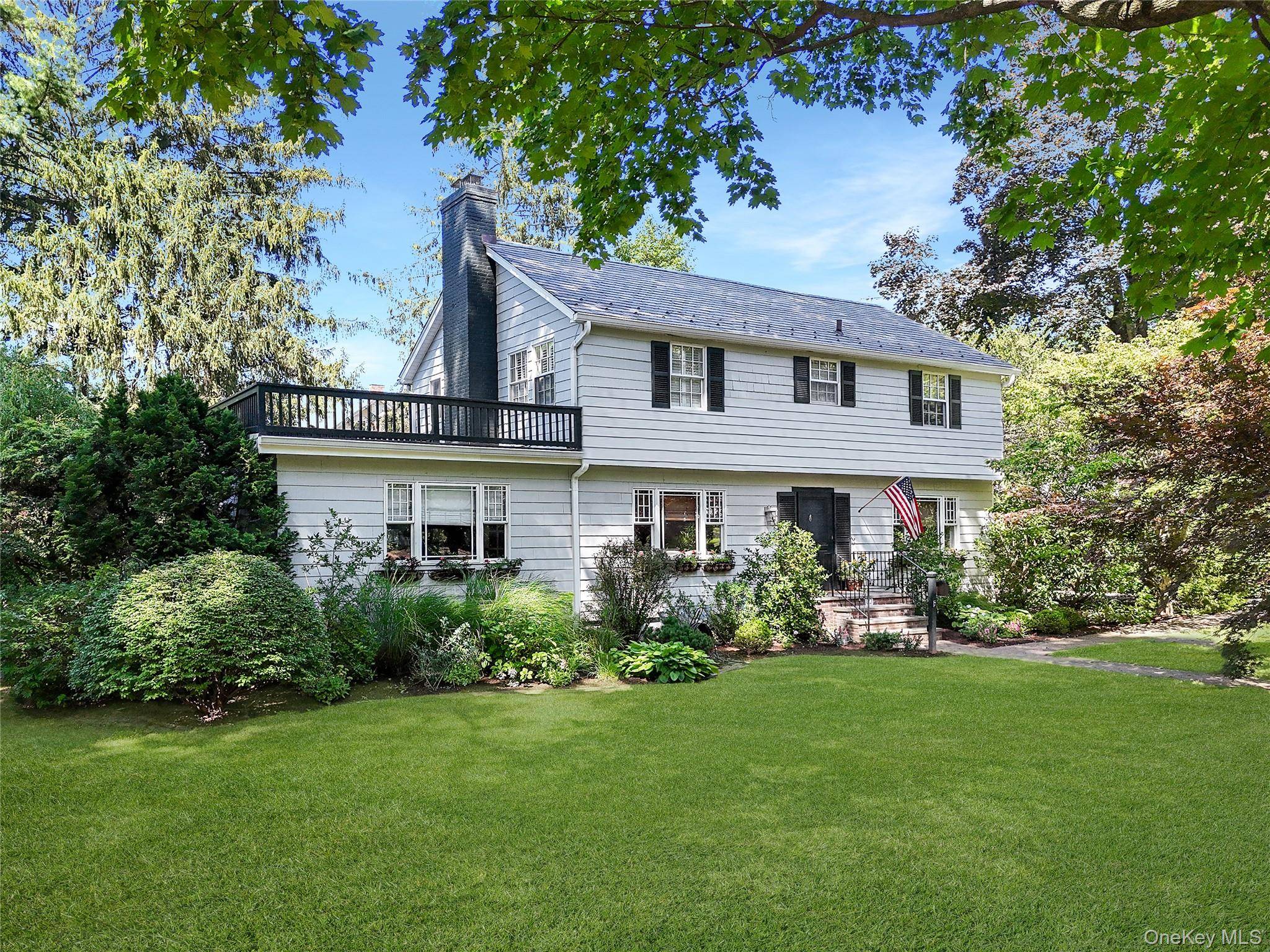 Elevate your life to Port Washington Heights 7 Reid Avenue offers one of the most desirable settings in town, surrounded by significantly higher value recent sales.