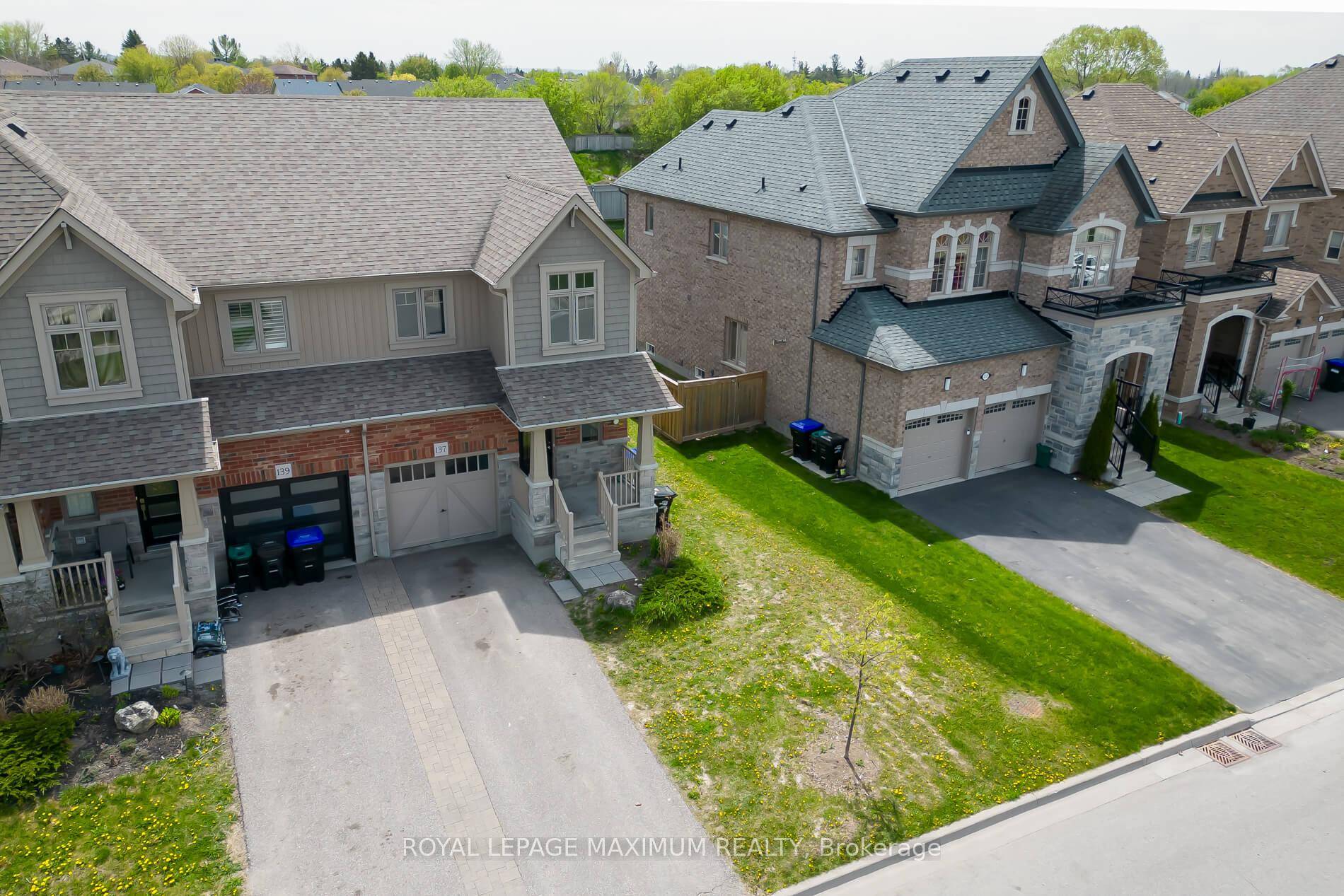 Best Deal In Alliston ! Desirable End Unit Townhouse in the Heart of Alliston Welcome to this charming 3 bedroom, 2 bathroom end unit townhouse offering style, space, and comfort ...