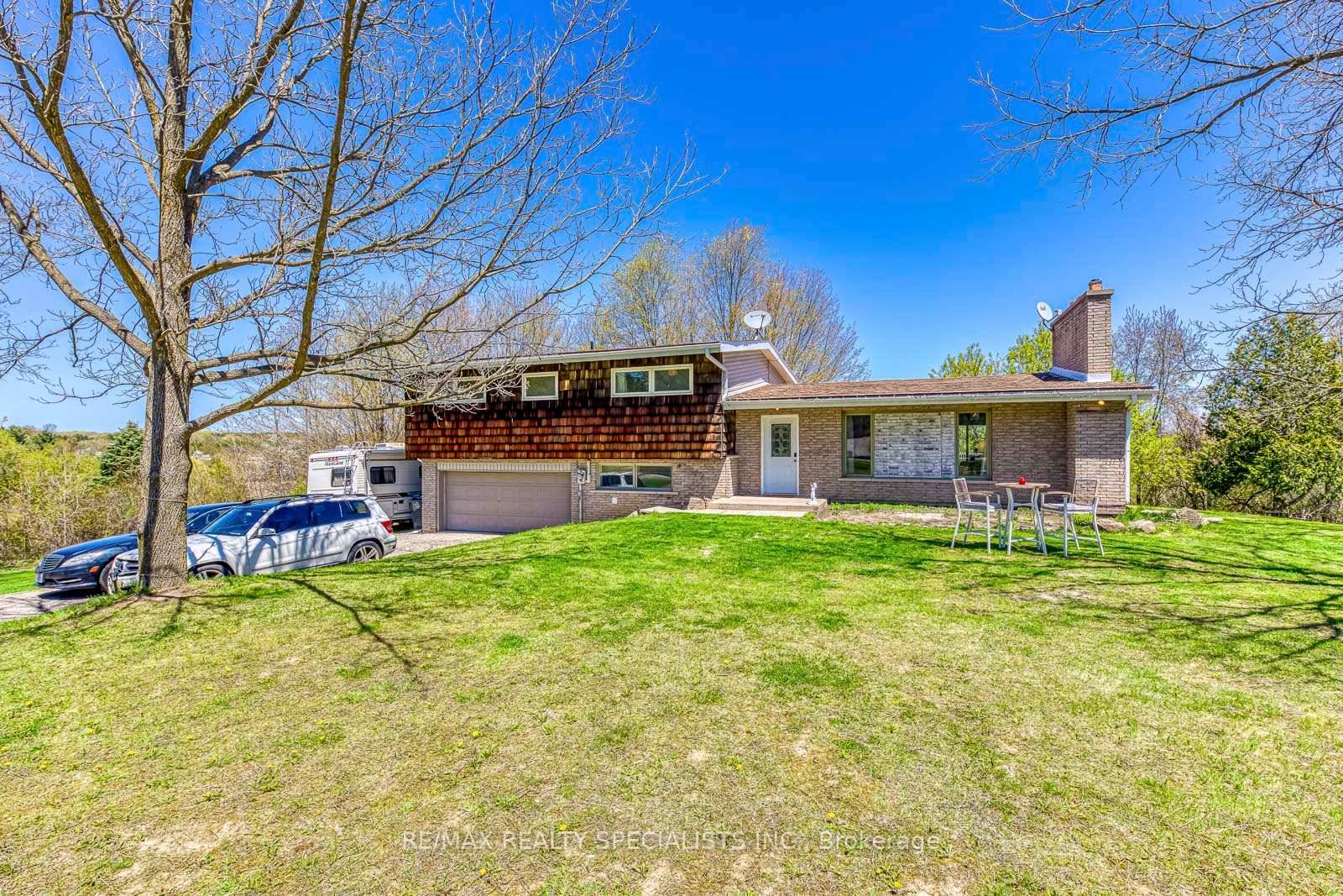 Discover an extraordinary and spectacular 20 acres of land sitting on approximately 400ft frontage on the prestigious Gore Road of East Caledon.