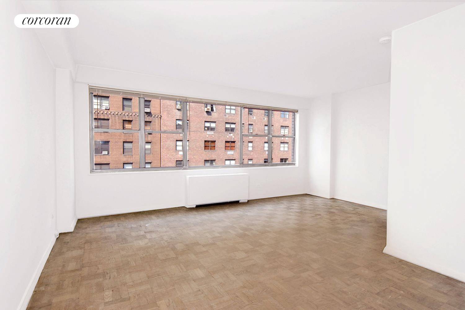 ALCOVE STUDIO JUST LISTED This comfortable, studio apartment with City views over 79th Street has the FASTEST amp ; SIMPLEST PROCESS to rent in a full time doorman co op ...