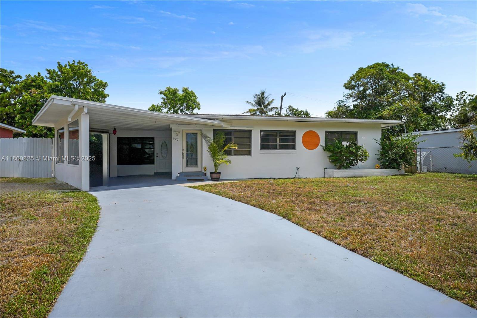 SELLER MOTIVATED ! ! ! Welcome to this charming 3 bedroom, 1 bath home with an updated pool.