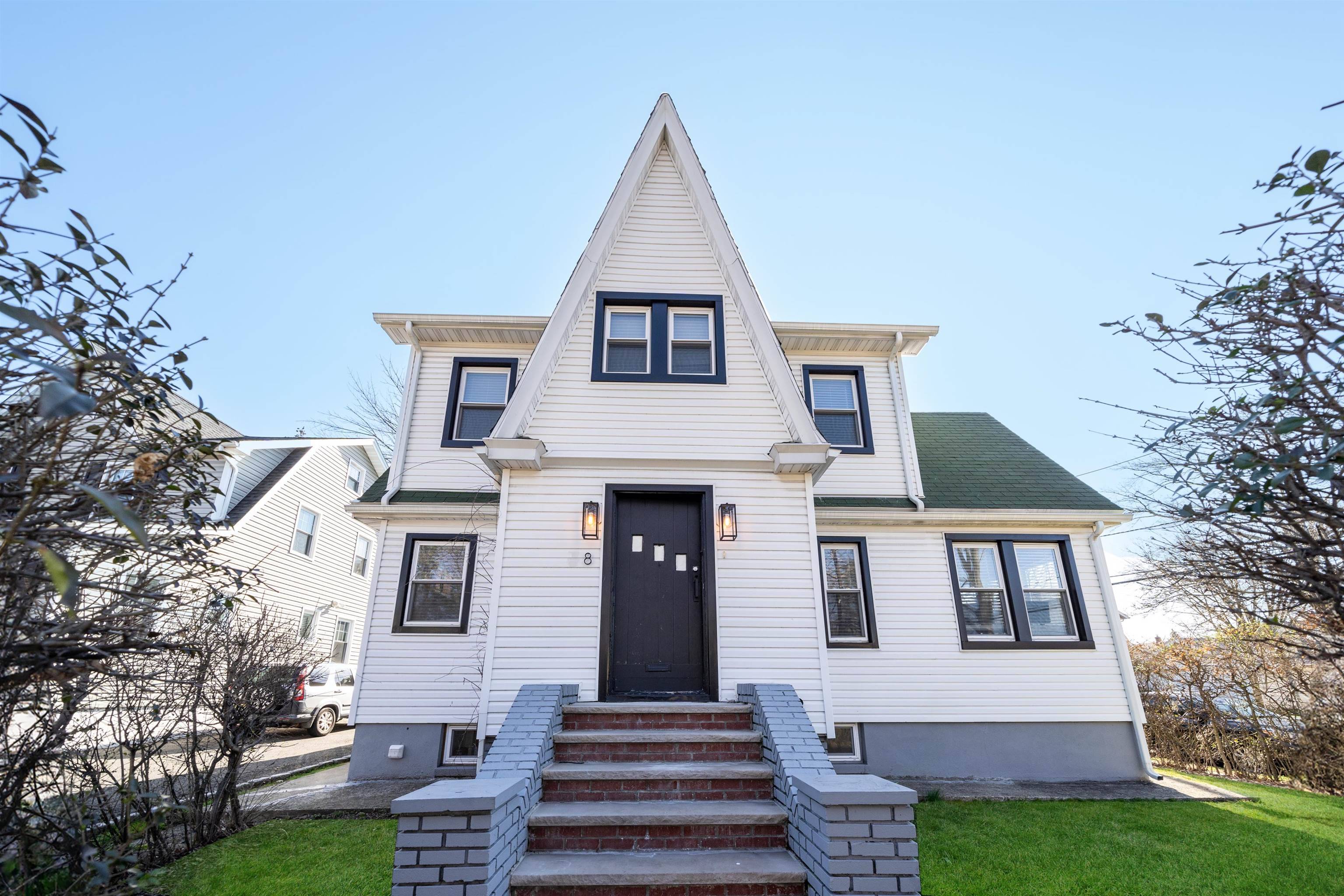 8 BOYDEN AVE New Jersey
