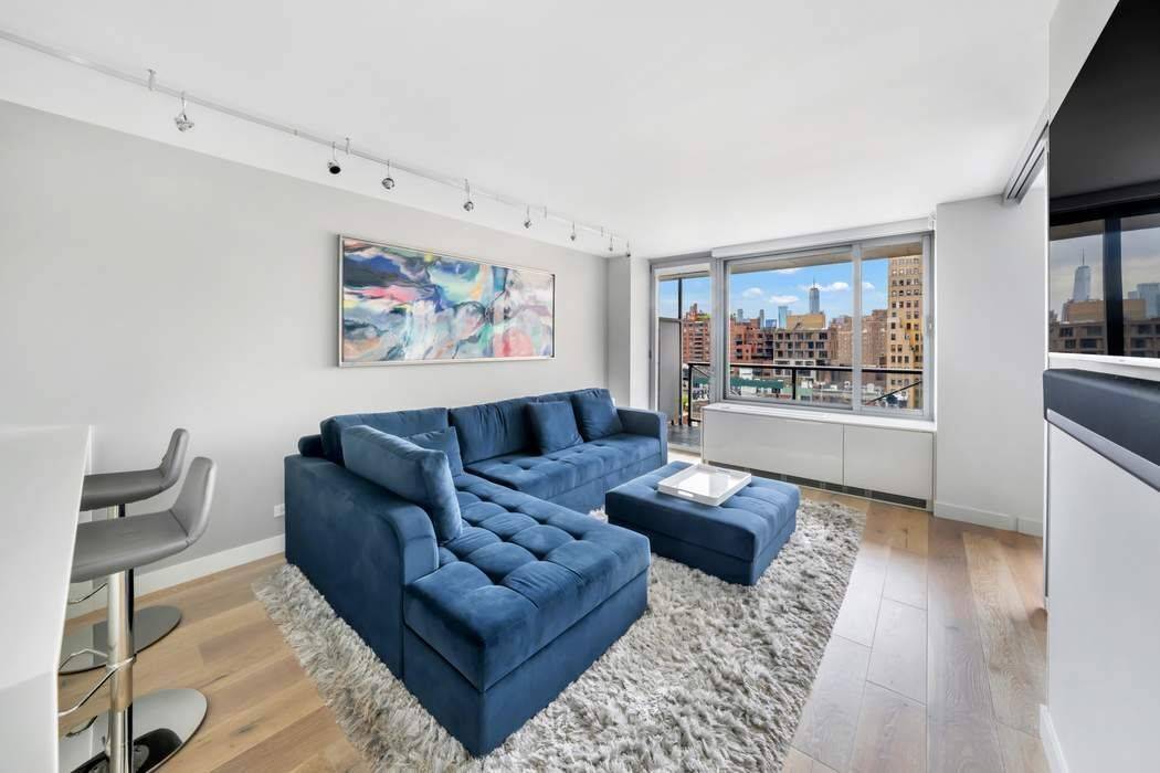 IMPECCABLE RENOVATION Presenting an exceptional opportunity at the Grand Chelsea, discover this flawlessly renovated south facing 1 bedroom condominium.