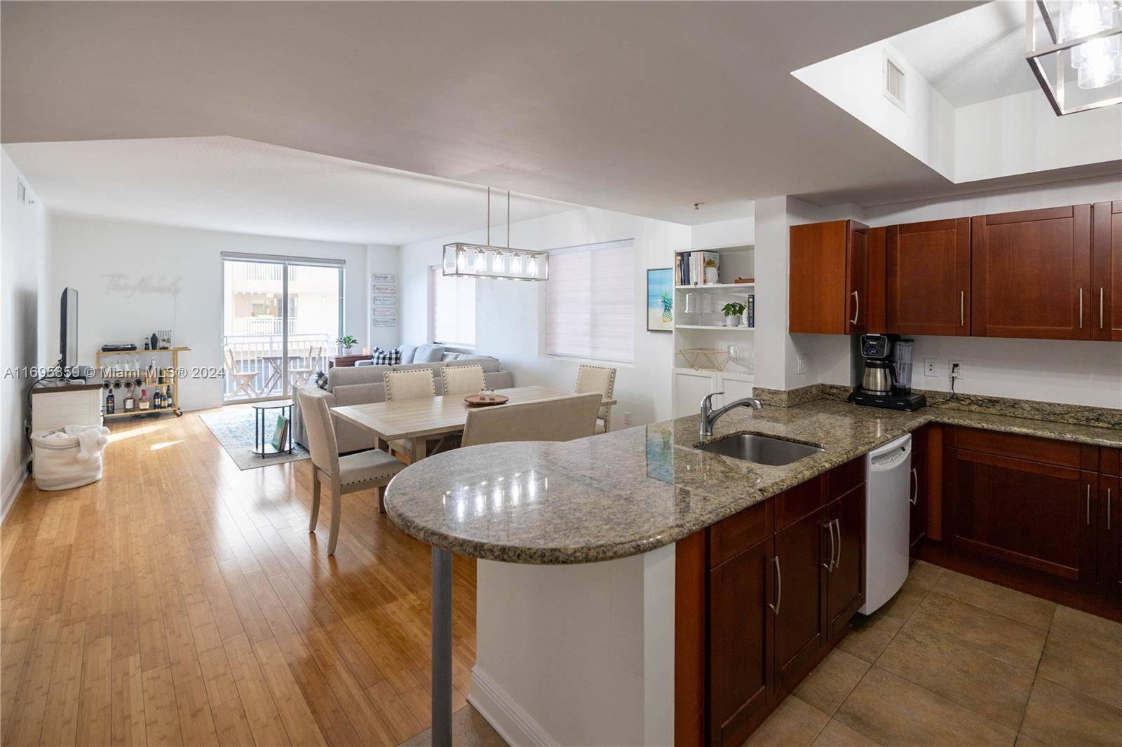 MOTIVATED SELLERS ! ALL REASONABLE OFFERS WILL BE CONSIDERED !