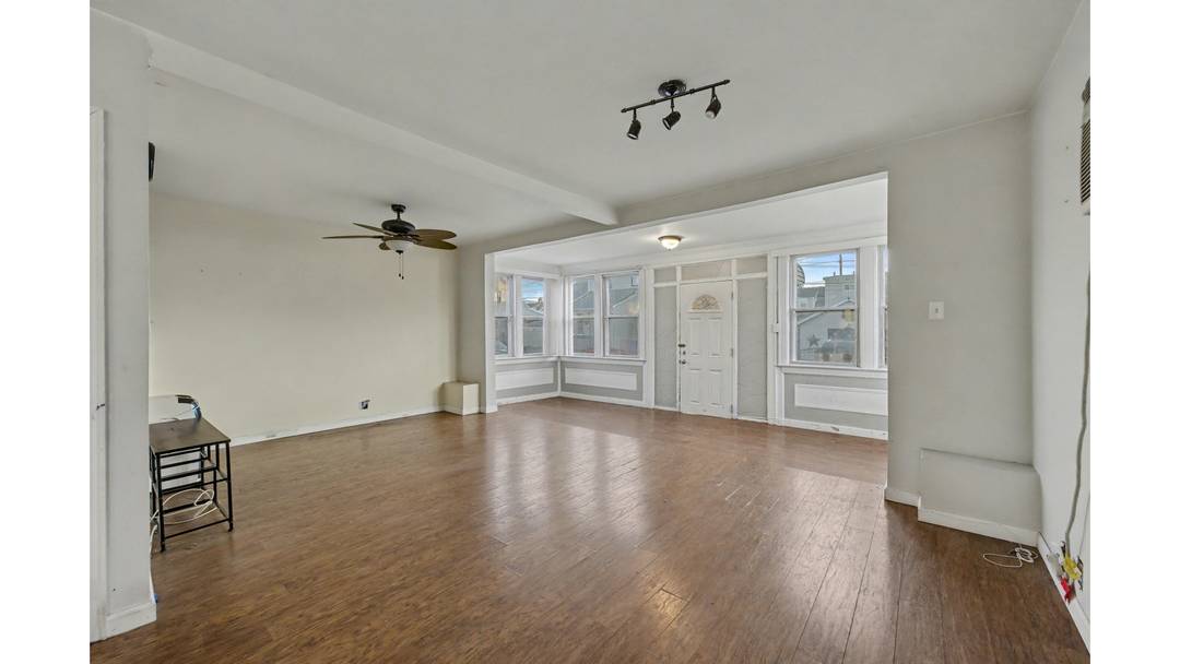 WELCOME to 32 DICTUM COURT, a true one of a kind property tucked into one of South Brooklyn's most peaceful, sought after enclaves.