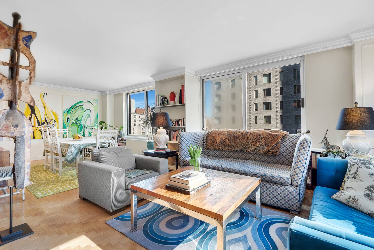 Corner High Floor 3 BR Home with Open City Views This sprawling, sun drenched 1, 750 square foot residence features high ceilings, oversized, sound proof windows, panoramic views, 3 full ...