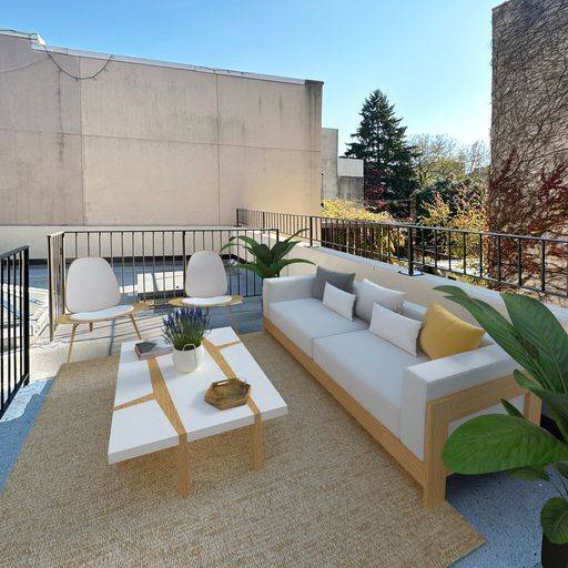 Cobble Hill Living at Its FINEST !