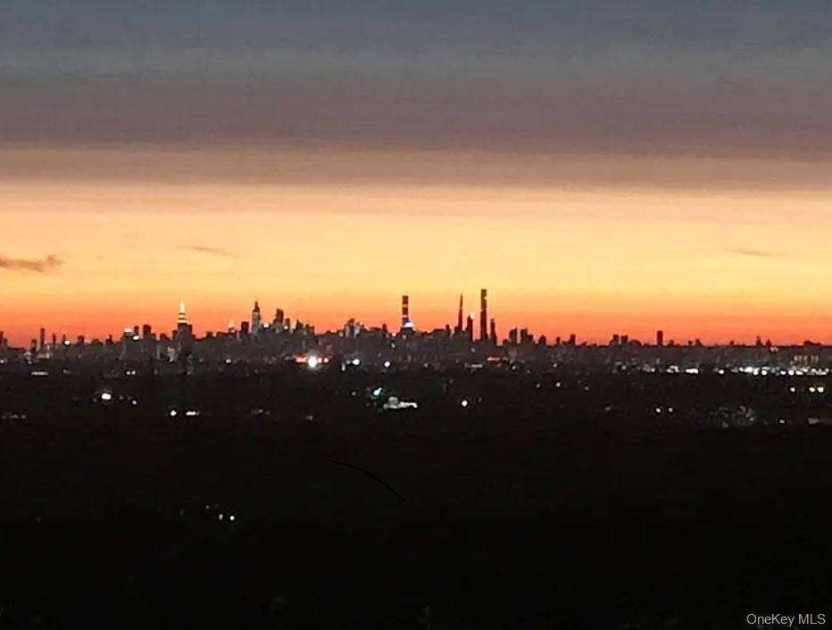 Sun Drenched S Luxurious layout !