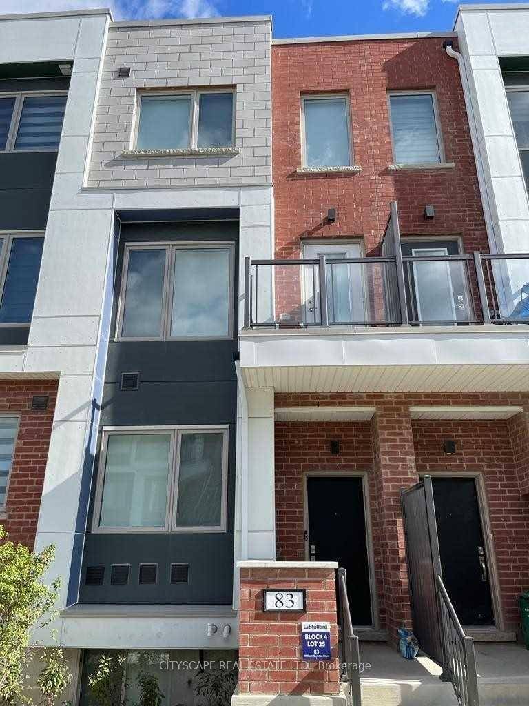 Luxury 4 bed, 4 bath townhouse with 3, 150 sq.