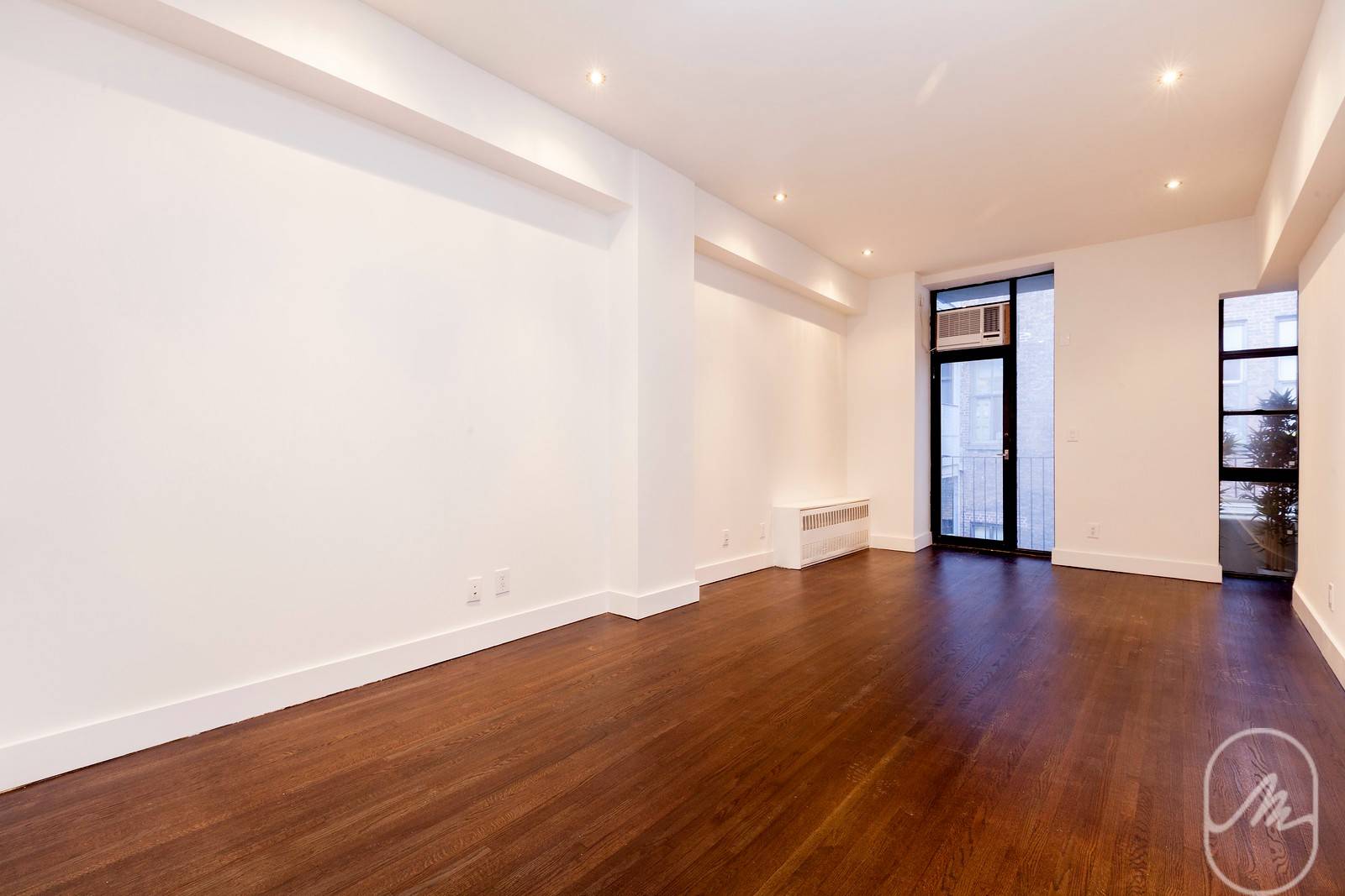Wonderful new renovated studio just one block from Union Square in a well maintained elevator building.