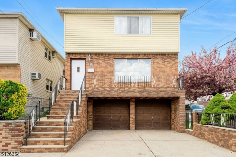 2 Family Built in 1980. 1st Floor Apartment w 3 Bedrooms, Modern Eat in Kitchen, Living Rm, Dining Rm Full Bath.