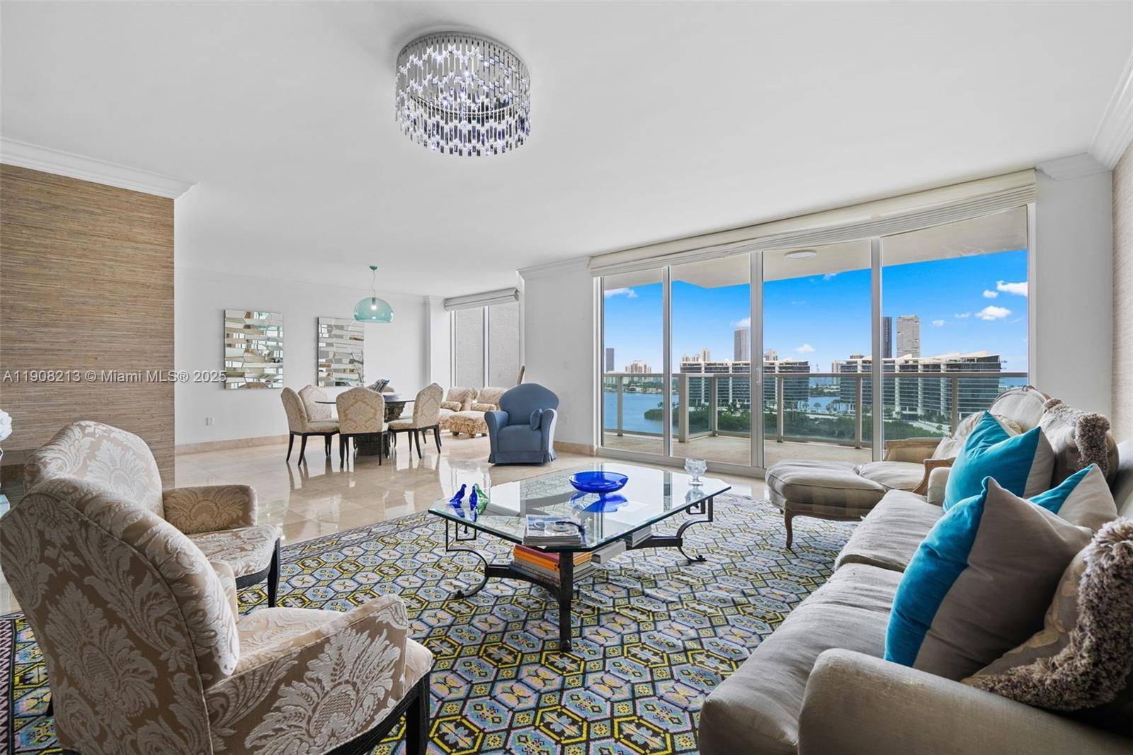 This spacious 2 bed, 2. 5 bath residence, with 2, 980 sq.