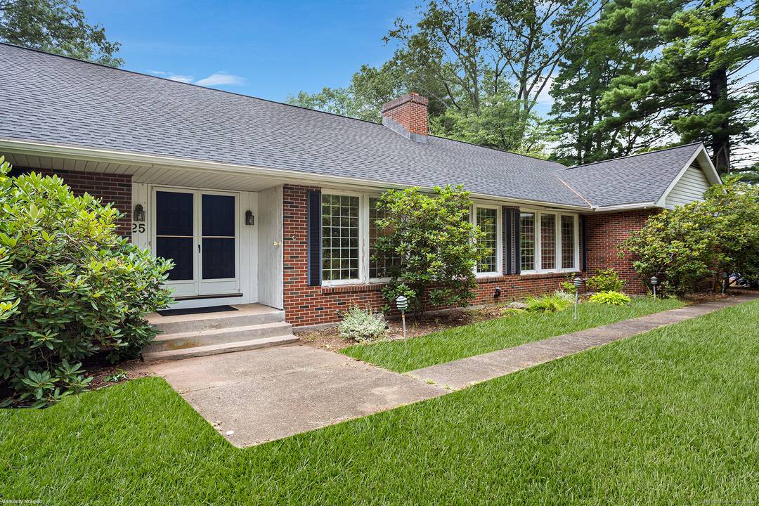 Every now and then something truly special hits the market Welcome home to 25 Doria !