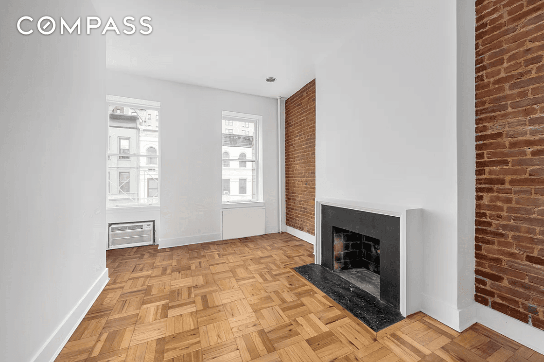 This sponsor unit is a charming 2 bedroom, 2 bathroom apartment located on the Upper West Side of New York City.