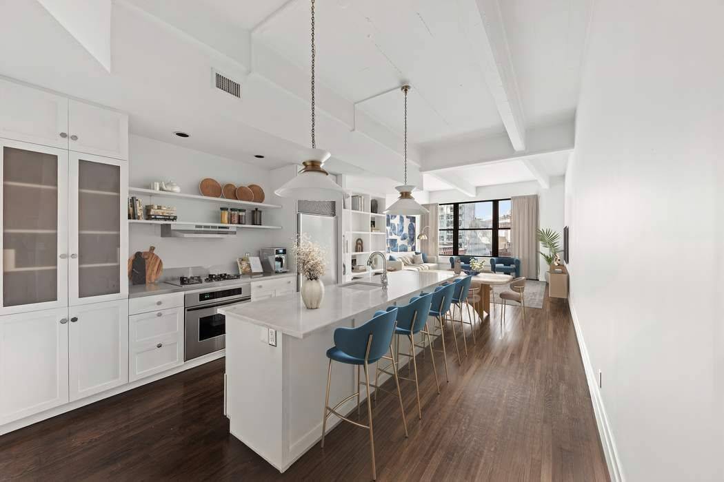 Welcome to 1 Main Street 5K, a stunning home located in one of DUMBO's most coveted buildings, The Clock Tower Condominium.