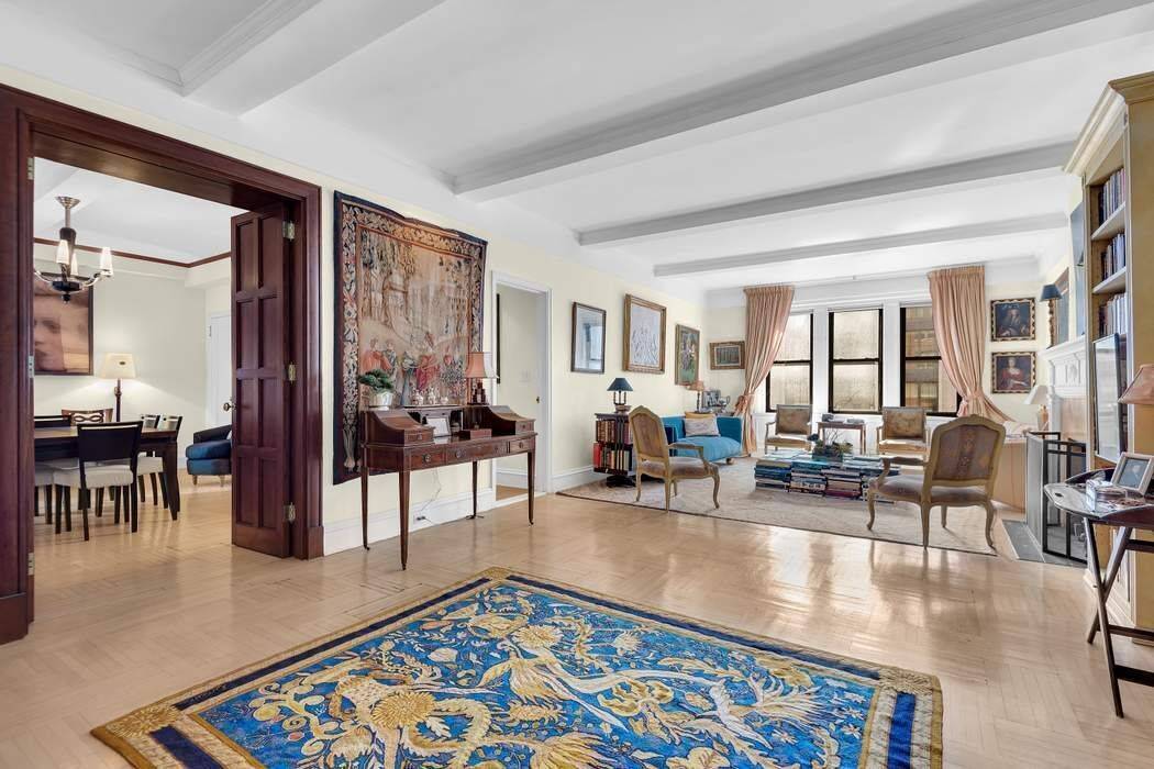55 East 86th Street, Apt 8B Rare Upper East Side Condominium !
