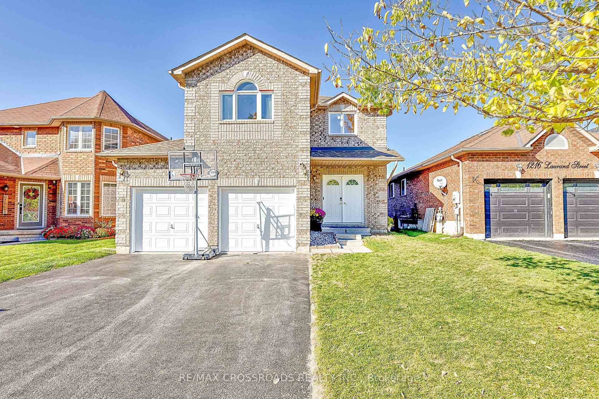 Welcome to sought after Alcona !