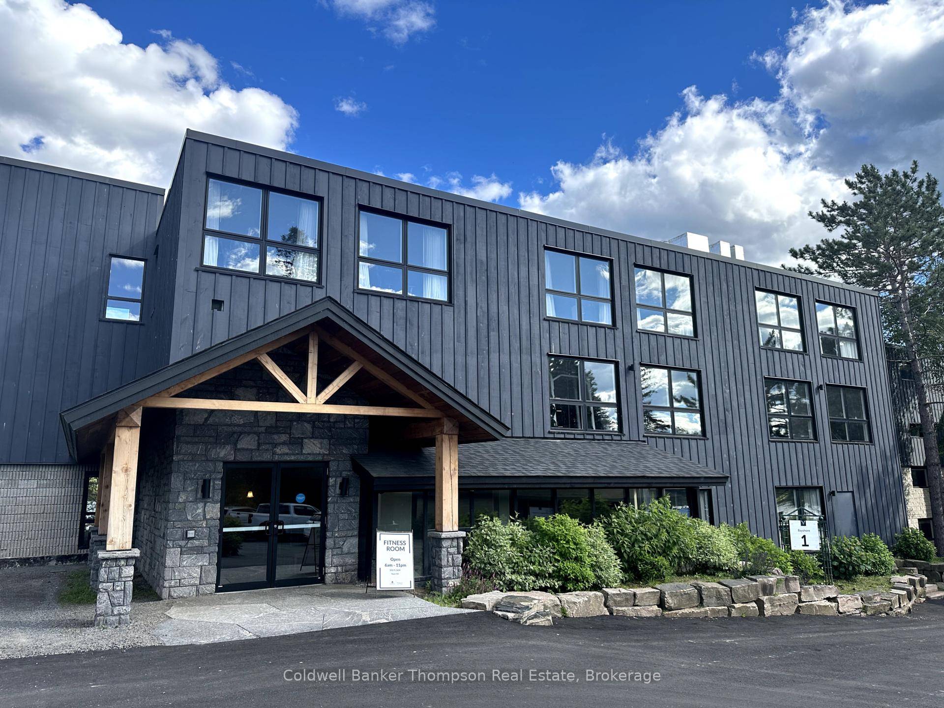 Welcome investors to fabulous Deerhurst Resort on Peninsula Lake in Huntsville !
