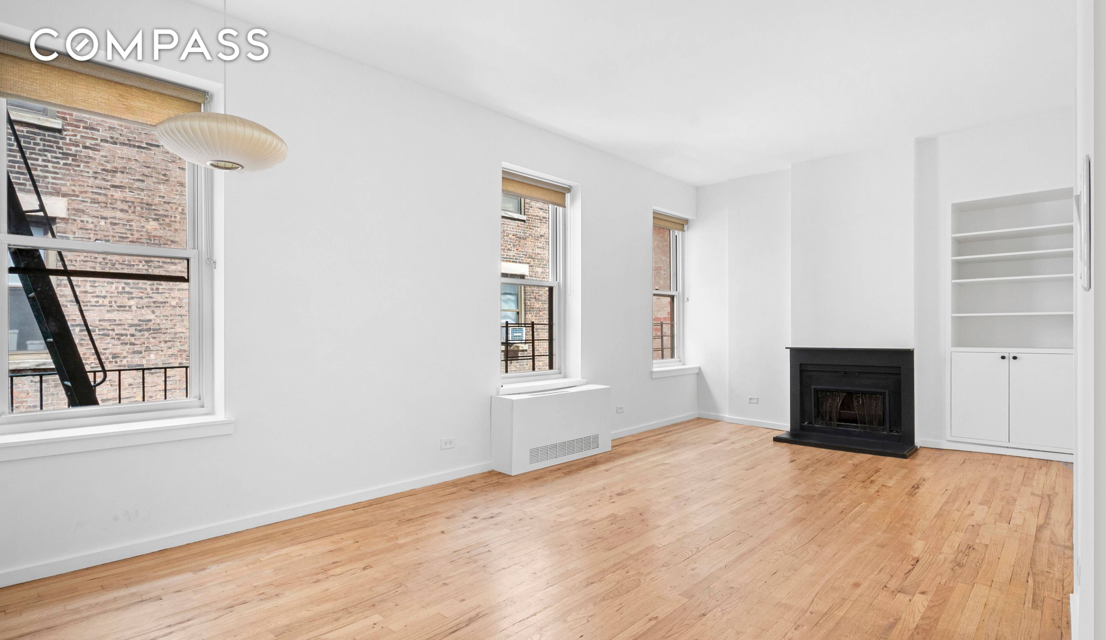 Low Priced One Bedroom in Prime Upper West Side Cash Buyers Only Welcome to 464 Columbus Avenue, Unit 3B, an unbeatable value in the heart of the Upper West Side.