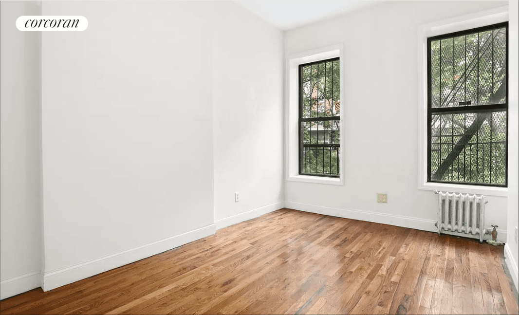 Welcome to 451 State St. Located in the heart of Boerum Hill, this top floor 2 bedroom 1 bathroom unit comes complete with a dishwasher and washer dryer in unit, ...