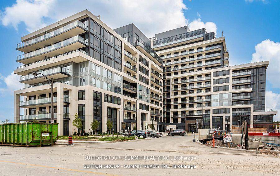 This One Year old Upper West Side Luxury Condo Building in Oakville offers a contemporary 1 bedroom layout with 1 bathroom, 1 parking spot, and a storage locker.