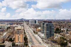Beverly Hills Meets Richmond Hill, in this Stunning Condo Complex, A Beautiful Bright Unit With a Breathtaking Panoramic Clear View Of The City Incl the CN Tower In the Luxurious ...