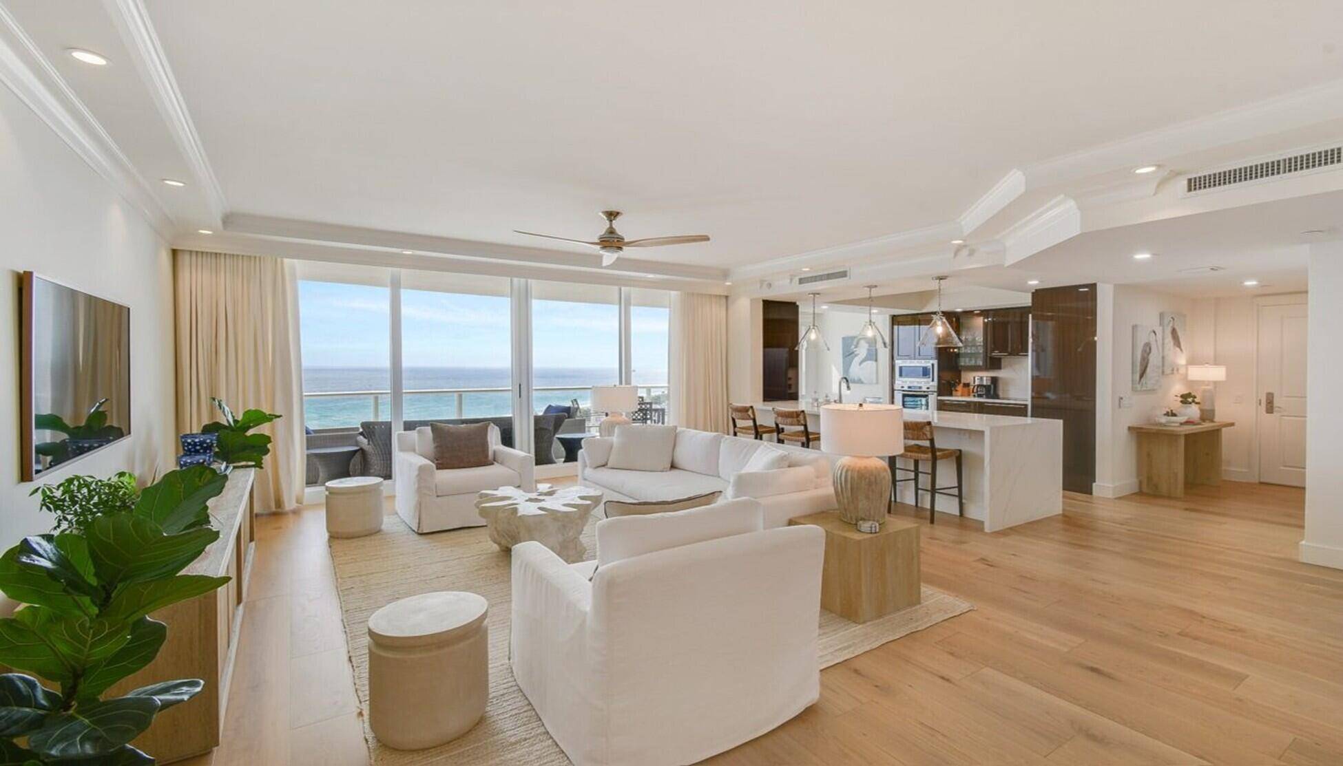 AVAILABLE MAY 15 OCTOBER 31, 2025FABULOUS PRIVATE BEACHFRONT CONDO AT THE RITZ CARLTON ON SINGER ISLAND.