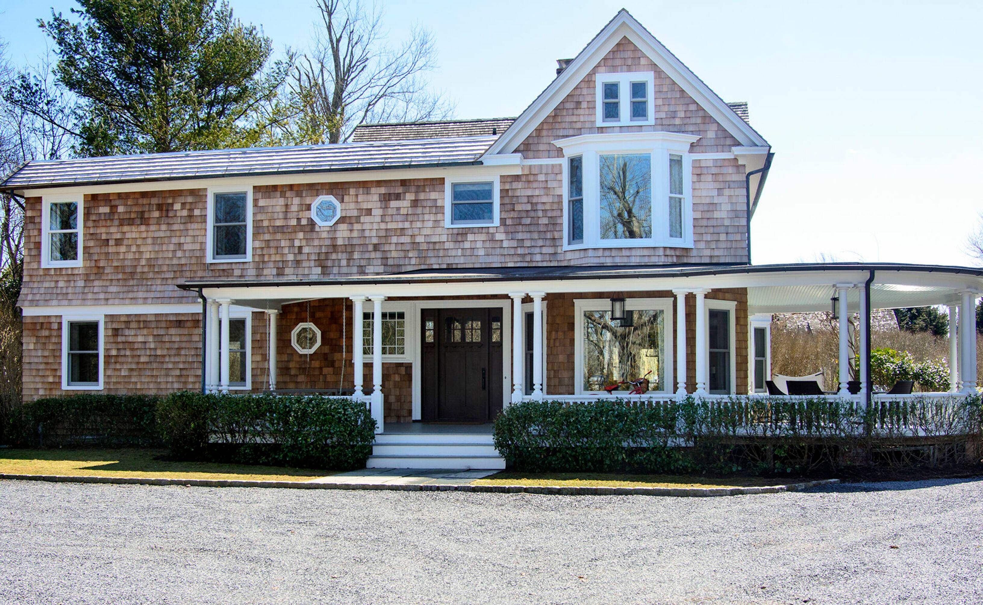 Bridgehampton 6 Bedroom Renovated Victorian!