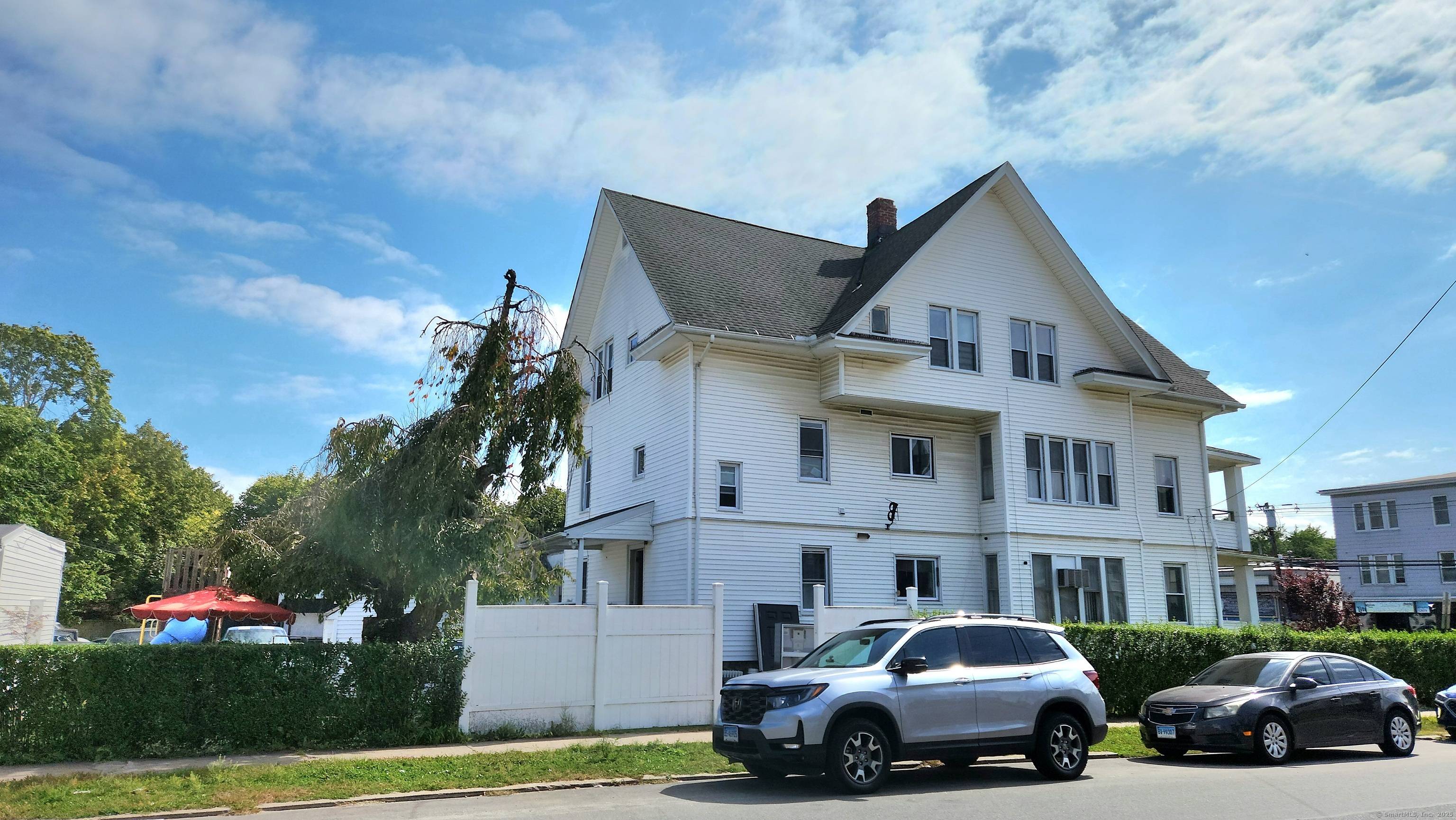 Spacious 3 Family Home in East End Neighborhood, 4079 SQFT.