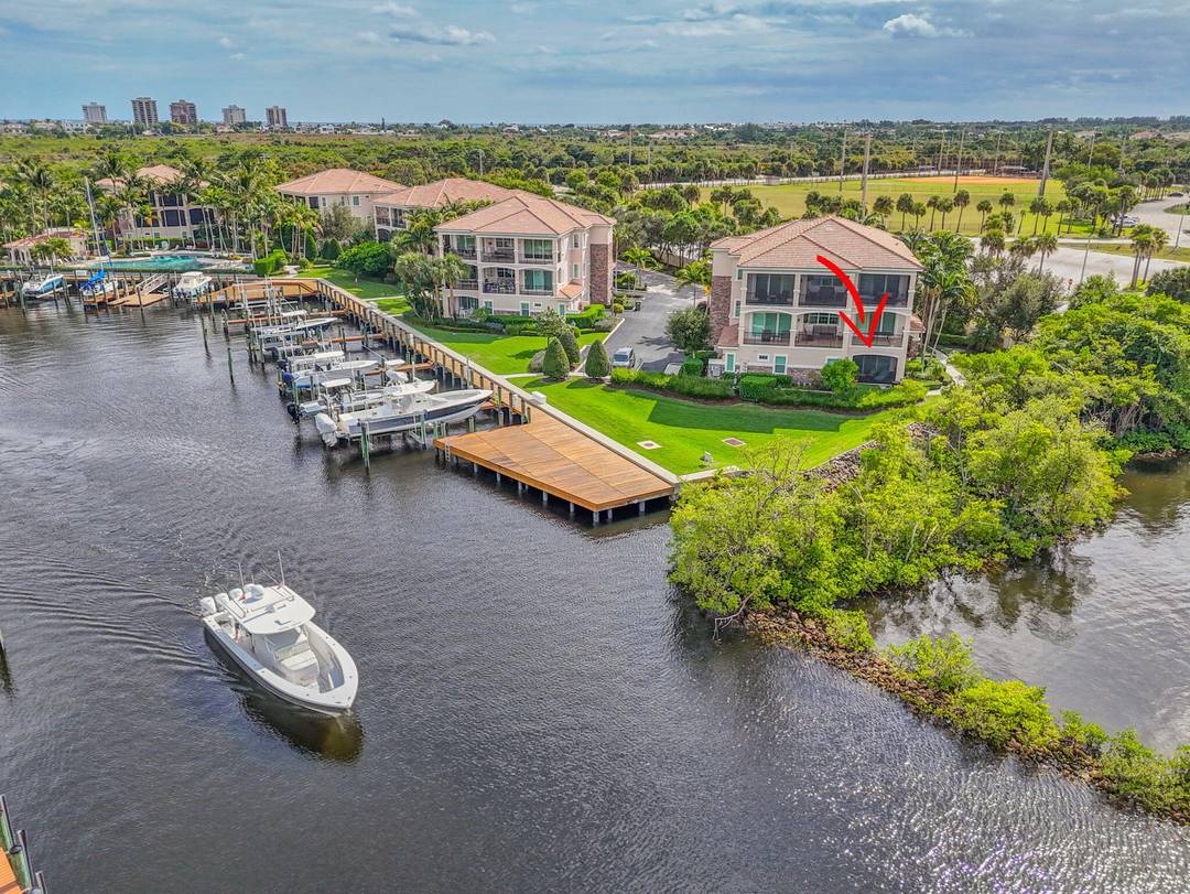 Carriage Residences at Frenchman's Harbor Waterfront Perfection in North Palm Beach !