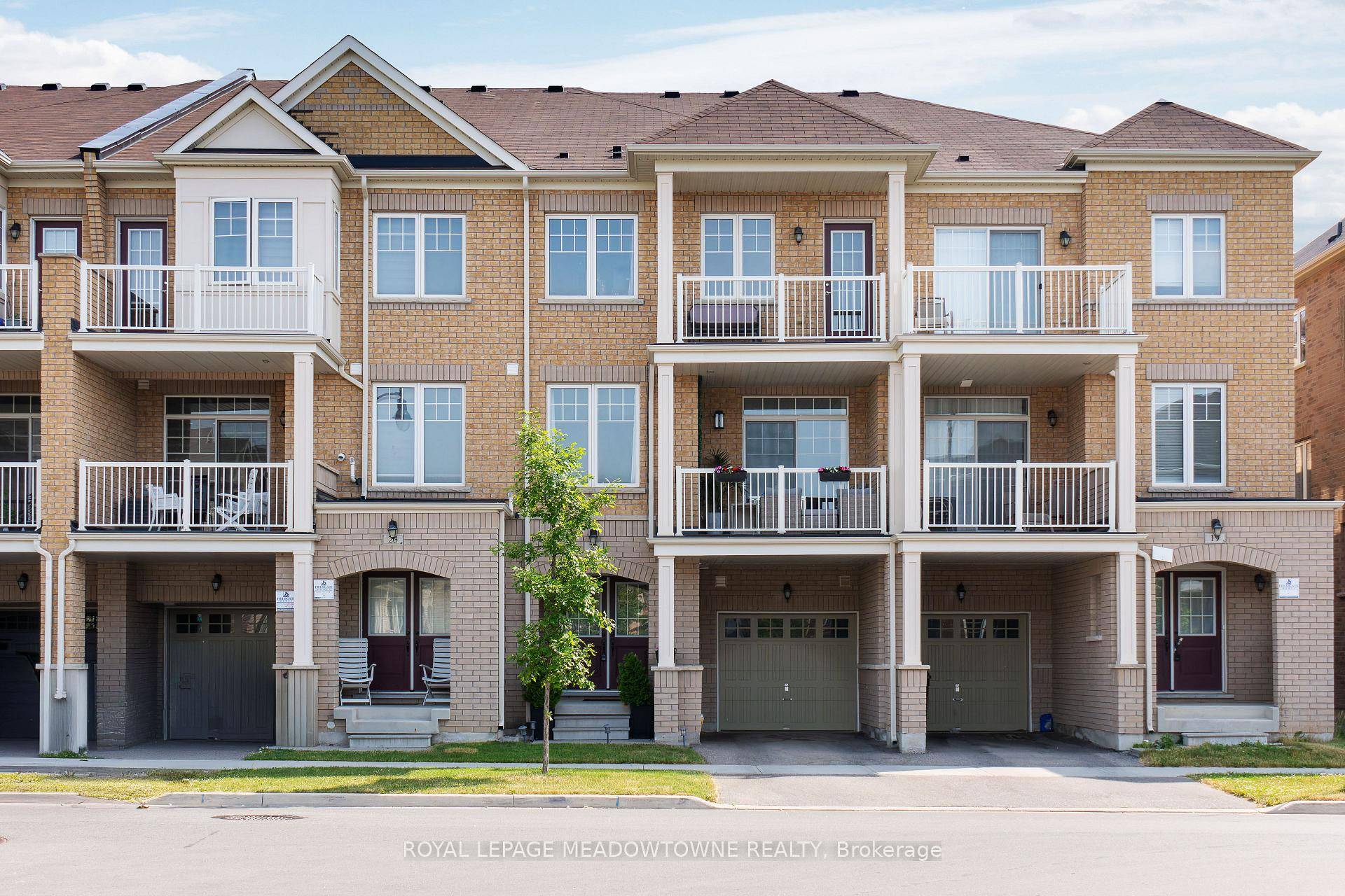 Welcome to this stunning and stylish freehold townhouse, offering over 1, 500 sq ft of beautifully upgraded living space above grade, plus a finished basement, perfect for todays lifestyle.