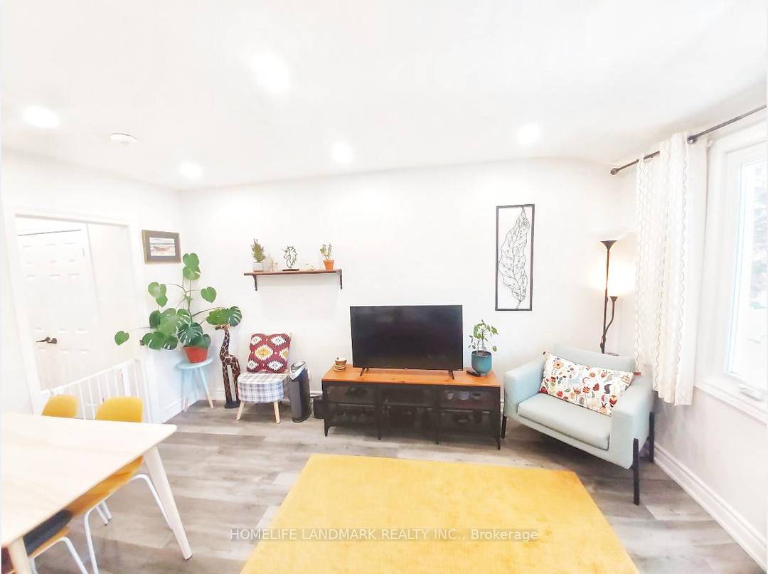 Modern Legal Suite at Upper BeachesThe Space Legal amp ; Safe 2021 professional renovation with City Permits.