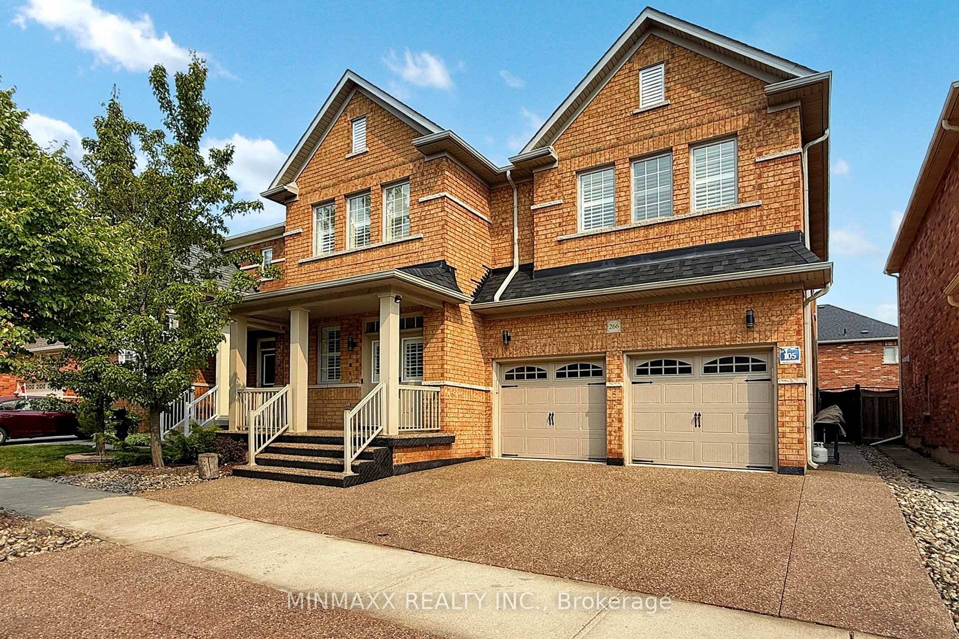 Absolutely Stunning ! Greenpark Built Over 3000 Sq Ft Popular Sherwood 5 Extra Wide 43' And Deep Lot Model Executive Detached Home W Great Floor Plan Offering 4 Brs Full ...